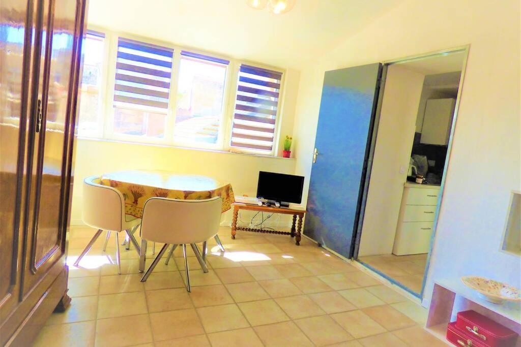 La Terrasse Ensoleillee Arles Camargue Apartment Ngoại thất bức ảnh