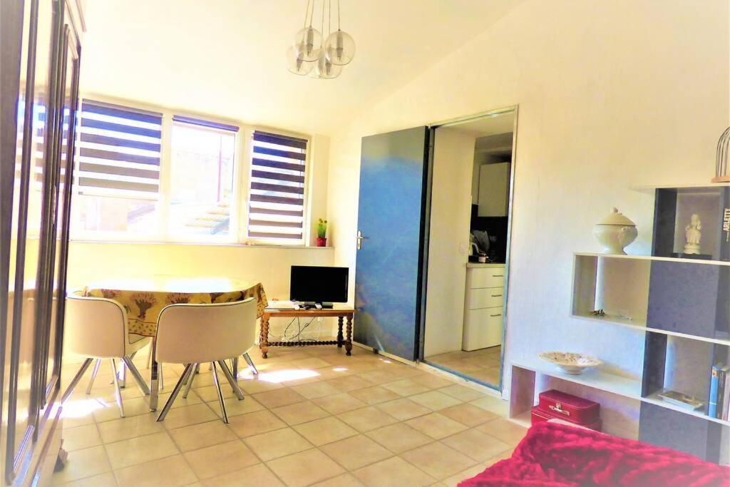 La Terrasse Ensoleillee Arles Camargue Apartment Ngoại thất bức ảnh